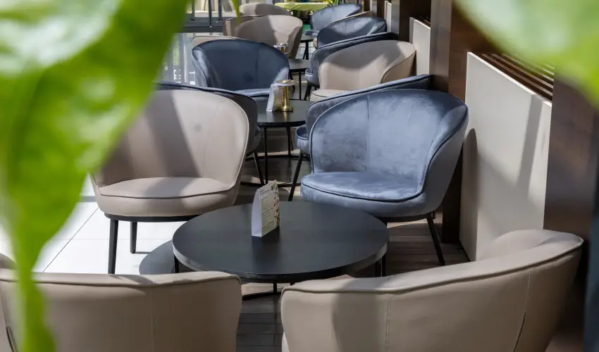 CE Plaza Hotel Sifok - Tk j csaldi kaland & varzslatos Halloween htvge (min. 2 j)