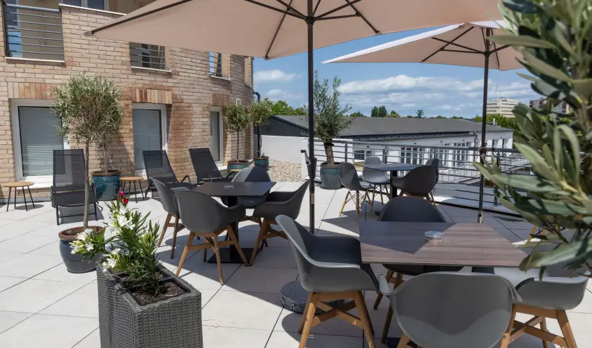 CE Plaza Hotel Sifok - Tk j csaldi kaland & varzslatos Halloween htvge (min. 2 j)