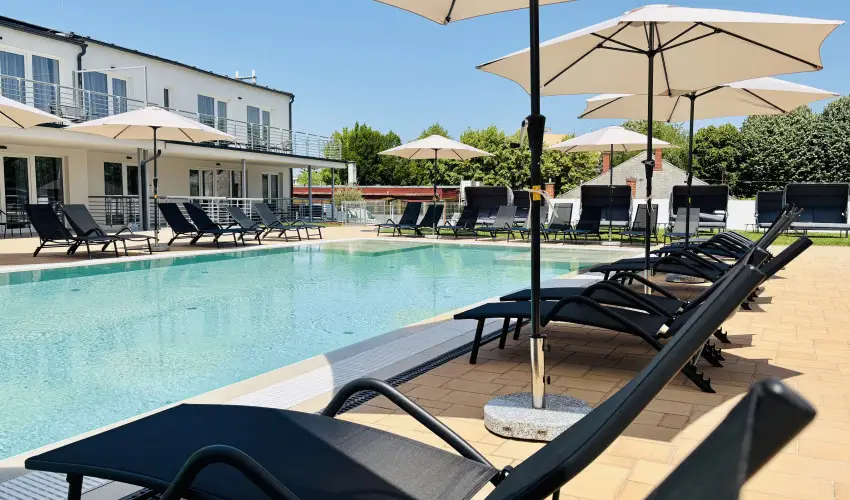 CE Plaza Hotel Sifok - Tk j csaldi kaland & varzslatos Halloween htvge (min. 2 j)