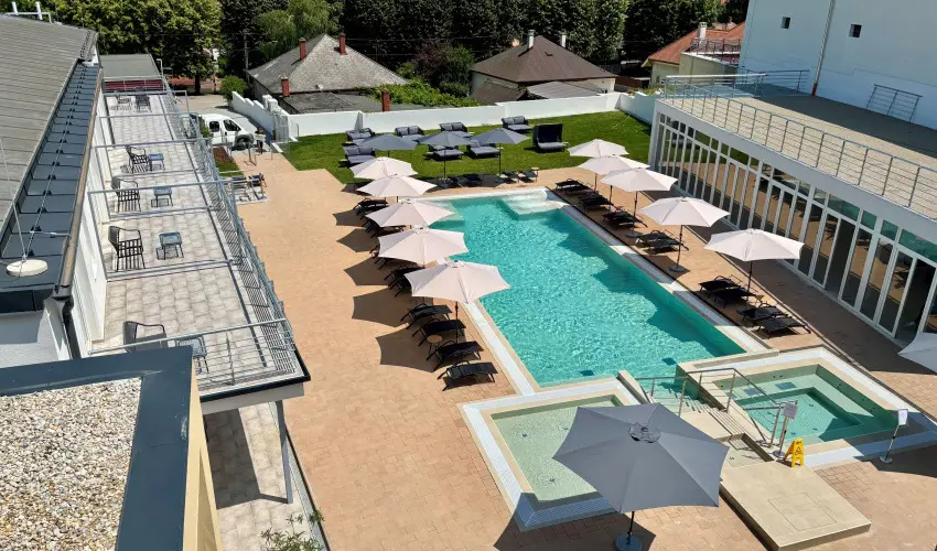 CE Plaza Hotel Sifok - Tk j csaldi kaland & varzslatos Halloween htvge (min. 2 j)