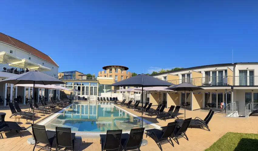 CE Plaza Hotel Sifok - Tk j csaldi kaland & varzslatos Halloween htvge (min. 2 j)