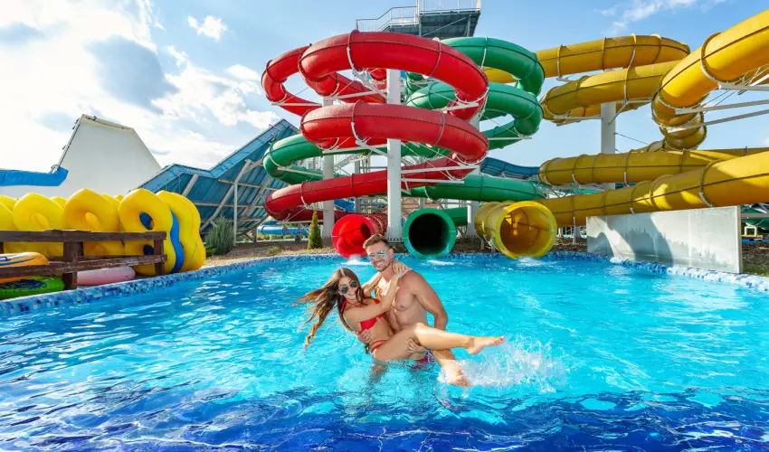 Cegldfrd Apartmanpark s Kemping Cegld - Kikapcsolds Ceglden - csszdapark-, s frdbelpvel (min. 2 j)