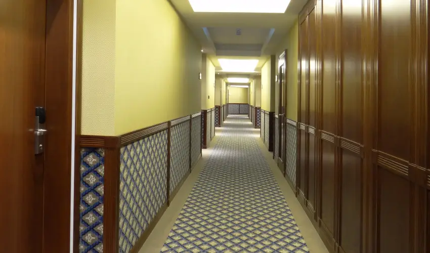 Centrum Hotel Debrecen - Kedvezm�nyes �r csal�dok r�sz�re reggelivel