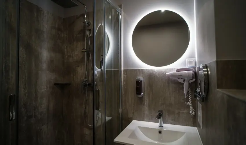 Hotel Civitas Sopron - Kedvezm�nyes �r csal�dok r�sz�re reggelivel