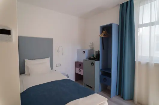 Hotel Civitas - Vissza nem t�r�tend� �r reggelivel
