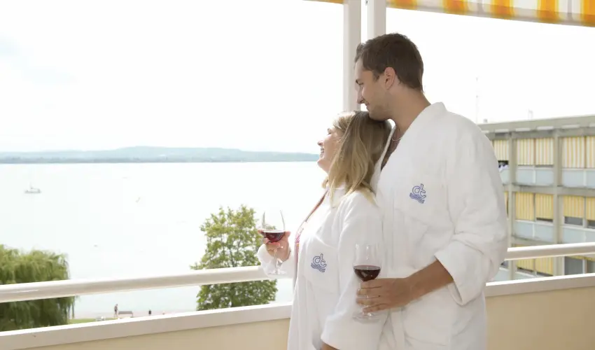 Club Tihany Hotel Tihany - Kedvezmnyes r csaldok rszreak flpanzis elltssal - teljes elrefizetssel (1 jtl)