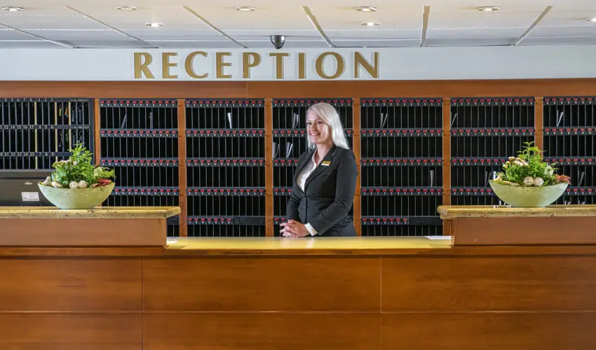 Club Tihany Hotel Tihany - Kedvezmnyes r csaldok rszreak flpanzis elltssal - teljes elrefizetssel (1 jtl)