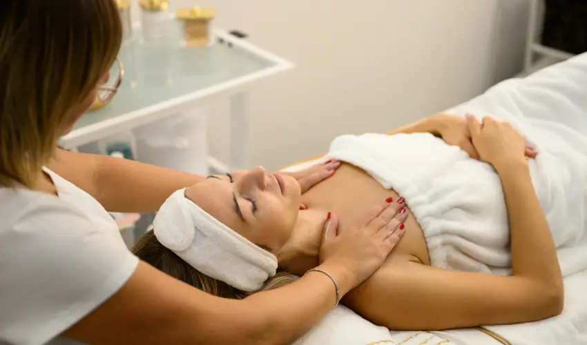 Colosseum Wellness Hotel M�rahalom - �t �jszak�s �d�l�s (min. 5 �j)