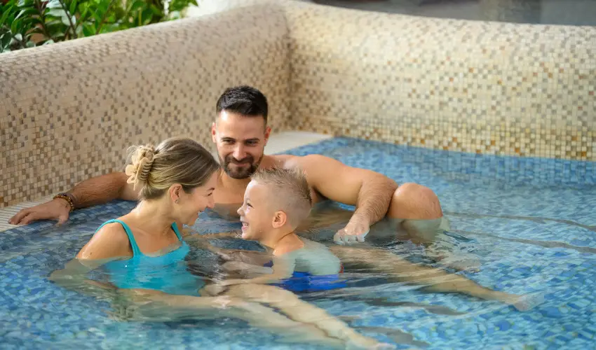 Colosseum Wellness Hotel M�rahalom - �t �jszak�s �d�l�s (min. 5 �j)