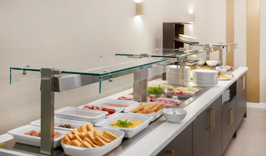 Corso Hotel Pcs Pcs - Kedvezmnyes r csaldok rszre (1 jtl)