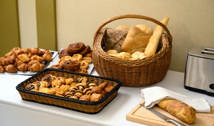 Corso Hotel Pcs Pcs - Kedvezmnyes r csaldok rszre (1 jtl)