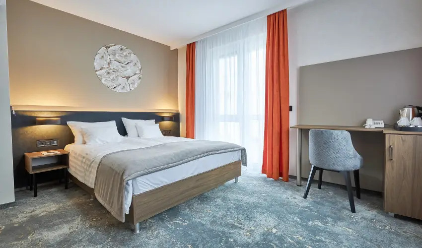 Crystal Hotel Hajd�szoboszl� - Pihentet� Napok m�r 2 �jszak�t�l (min. 2 �j)