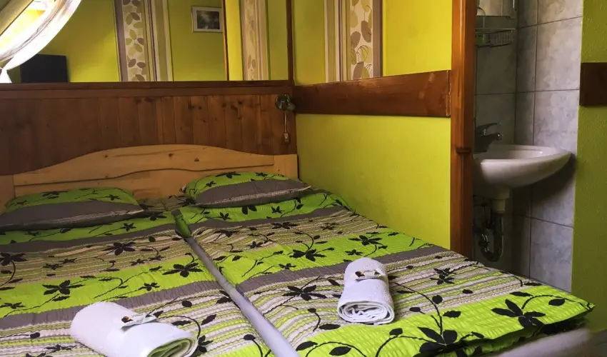 Csobogó Vendégház Eger - Legjobb ár reggelivel (1 éjtől)