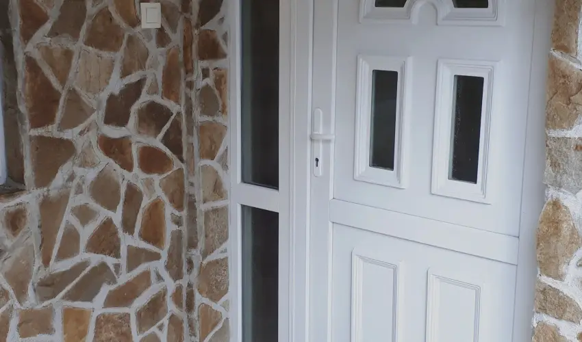 Cs�ka Apartman P�pa - Csal�di csomag (min. 4 �j)