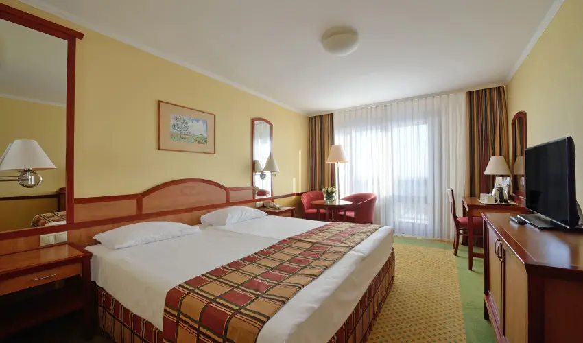 Danubius Hotel Bk Bk, Bkfrd - Wellness expressz elfoglalssal (min. 2 j)