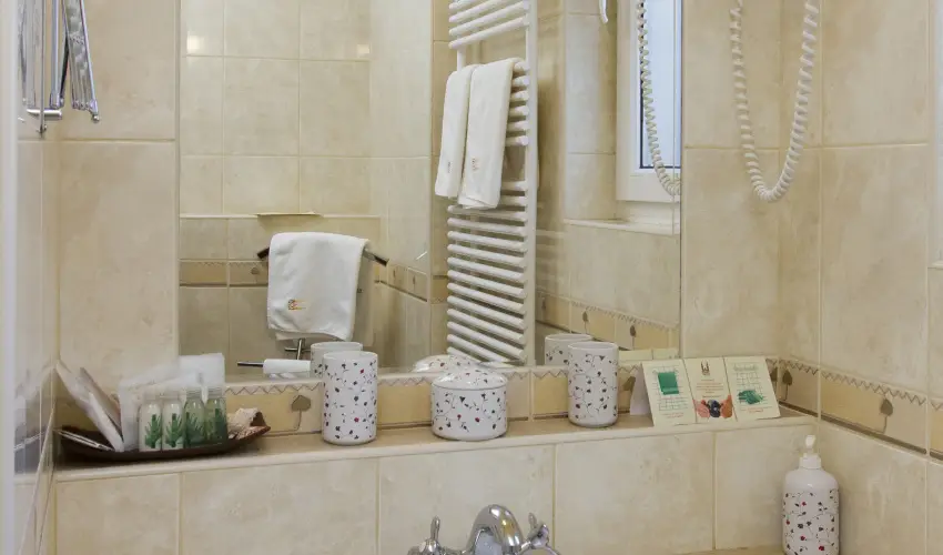 Dm Hotel Szeged - Kedvezmnyes r csaldok rszreak (1 jtl)