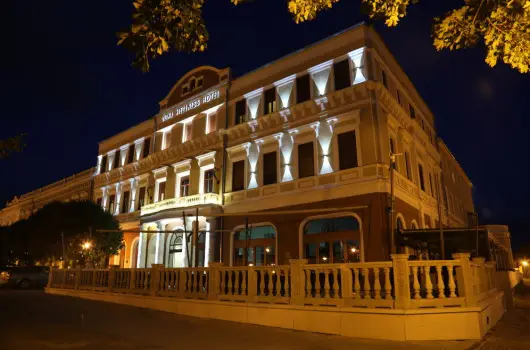 Duna Wellness Hotel - Kedvezmnyes r csaldok rszreak flpanzis elltssal (1 jtl)
