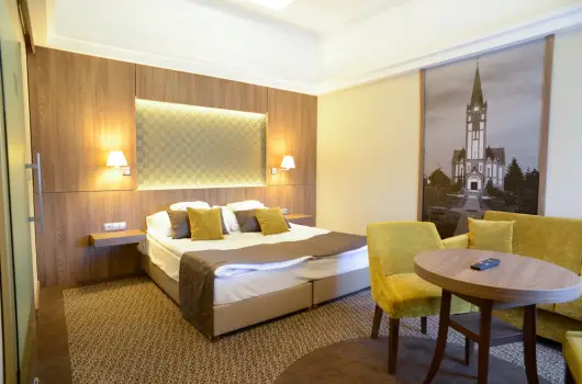 Duna Wellness Hotel - Kedvezmnyes r csaldok rszreak reggelis elltssal (1 jtl)