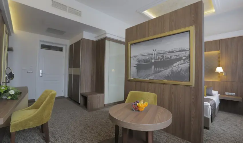 Duna Wellness Hotel Baja - Kedvezményes ár családok részéreak félpanziós ellátással (1 éjtől)