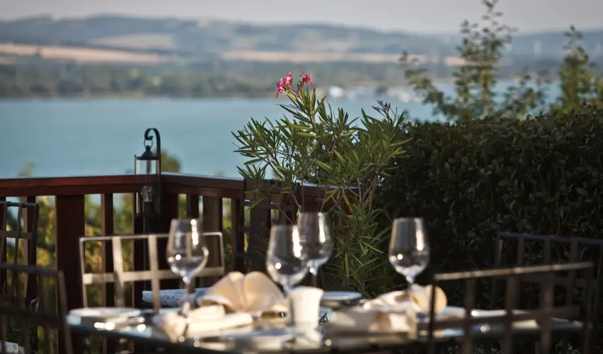 Echo Residence All Suite Hotel Tihany - Tihanyi wellness pihens reggelivel (min. 2 j)