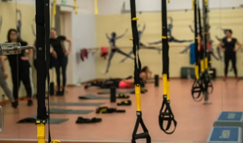 Eleven Business & Sport Hotel Jszrokszlls - Kedvezmnyes r csaldok rszreak flpanzival (1 jtl)