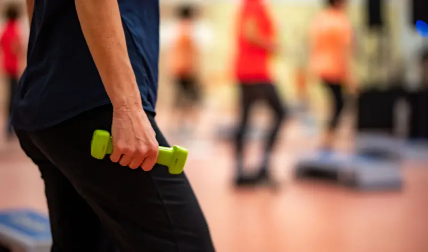 Eleven Business & Sport Hotel Jszrokszlls - Kedvezmnyes r csaldok rszreak flpanzival (1 jtl)