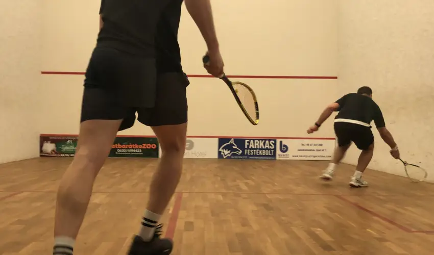 Eleven Business & Sport Hotel Jszrokszlls - Kedvezmnyes r csaldok rszreak flpanzival (1 jtl)