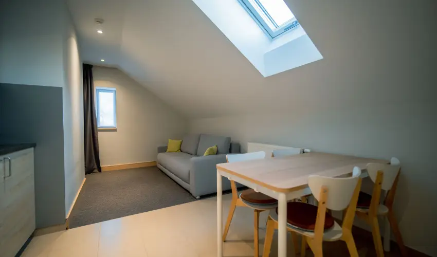 Eleven Business & Sport Hotel Jszrokszlls - Kedvezmnyes r csaldok rszreak flpanzival (1 jtl)