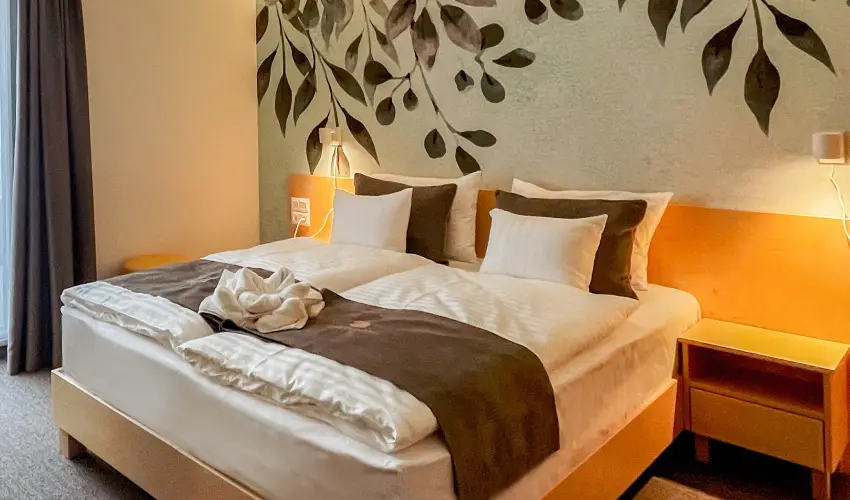 Eleven Business & Sport Hotel Jszrokszlls - Kedvezmnyes r csaldok rszreak flpanzival (1 jtl)