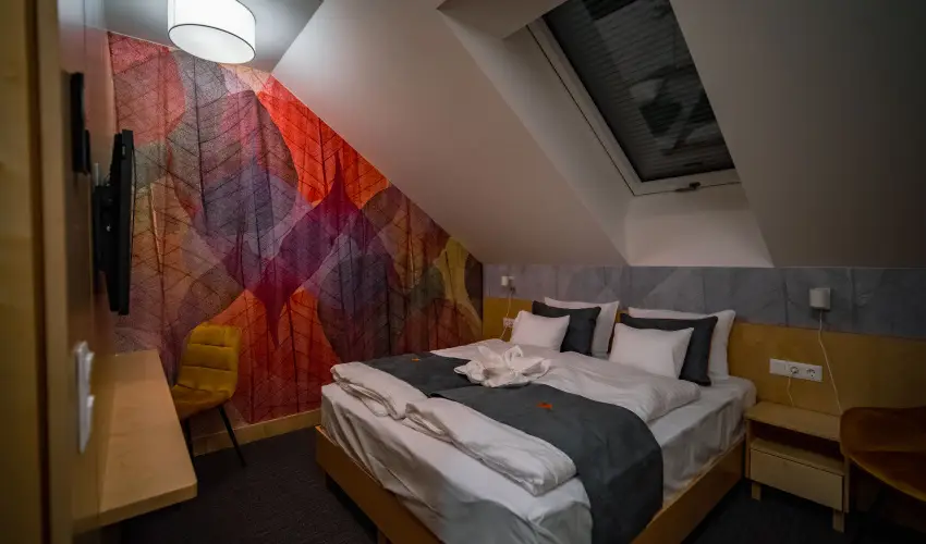 Eleven Business & Sport Hotel Jszrokszlls - Kedvezmnyes r csaldok rszreak flpanzival (1 jtl)