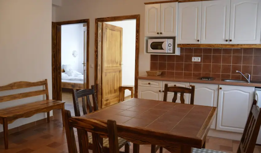 EMAN Apartmanh�z S�rv�r S�rv�r - Sz�pk�rty�s aj�nlat (min. 3 �j)