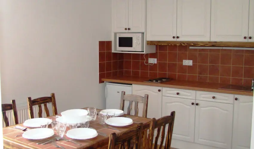 EMAN Apartmanh�z S�rv�r S�rv�r - Sz�pk�rty�s aj�nlat (min. 3 �j)