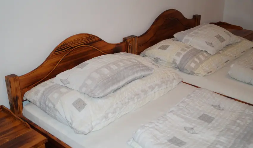 EMAN Apartmanh�z S�rv�r S�rv�r - Sz�pk�rty�s aj�nlat (min. 3 �j)