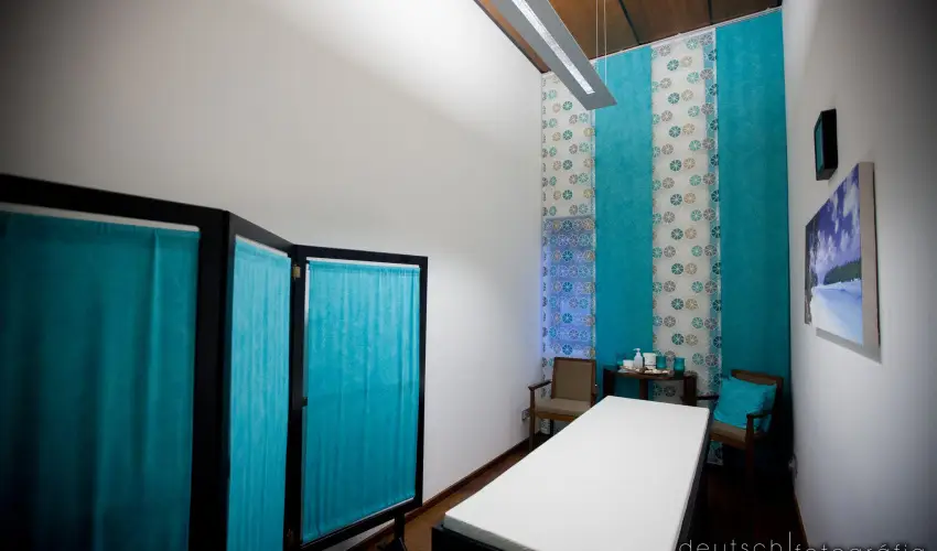 Erzsbet Nagy Szlloda Paks - Karcsonyi csomagajnlat (min. 2 j)