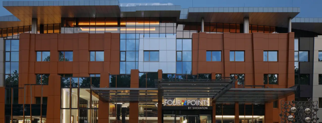 Four Points by Sheraton Kecskemt Hotel & Konferenciakzpont Kecskemt - Kedvezmnyes r csaldok rszreak reggelivel (1 jtl)