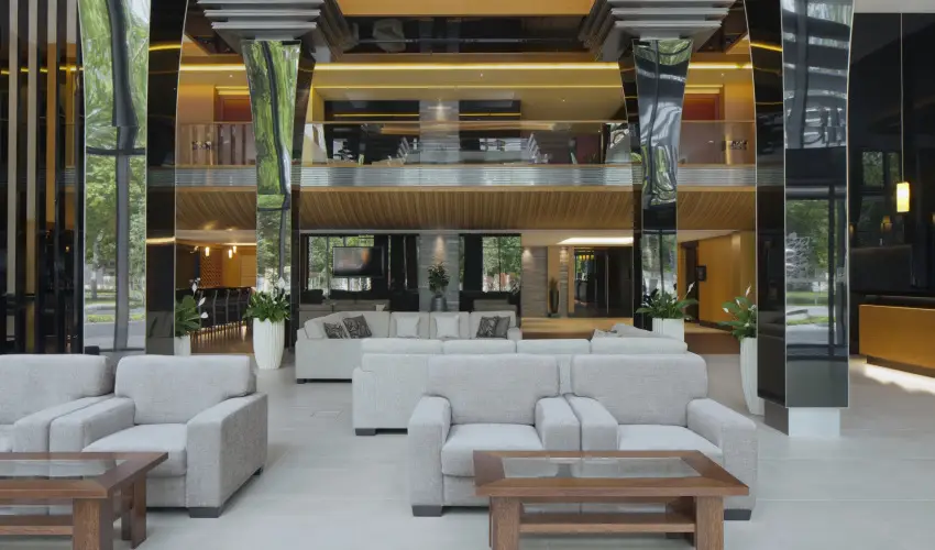 Four Points by Sheraton Kecskemt Hotel & Konferenciakzpont Kecskemt - Kedvezmnyes r csaldok rszreak reggelivel (1 jtl)