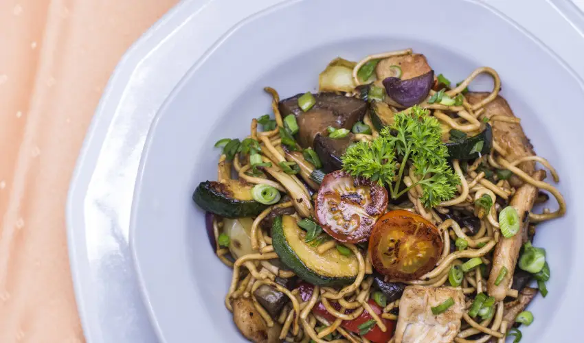 Fried Kast�ly Hotel Simontornya - Vissza nem t�r�tend� �r f�lpanzi�val (1 �jt�l)