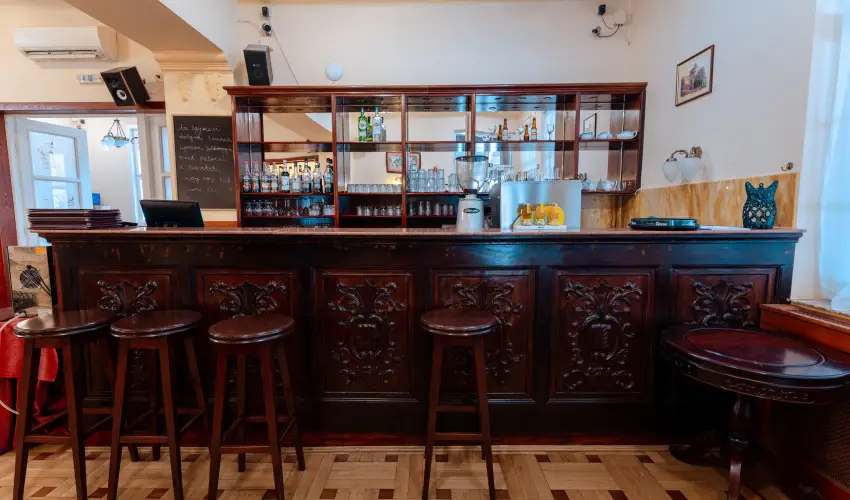 Fried Kast�ly Hotel Simontornya - Vissza nem t�r�tend� �r f�lpanzi�val (1 �jt�l)