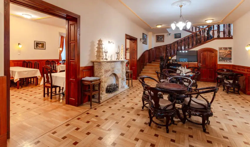 Fried Kast�ly Hotel Simontornya - Vissza nem t�r�tend� �r f�lpanzi�val (1 �jt�l)