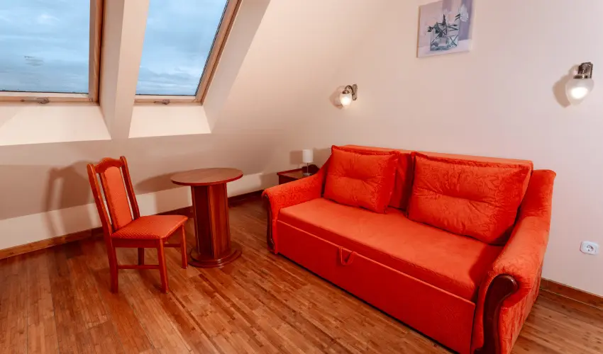 Fried Kast�ly Hotel Simontornya - Vissza nem t�r�tend� �r f�lpanzi�val (1 �jt�l)