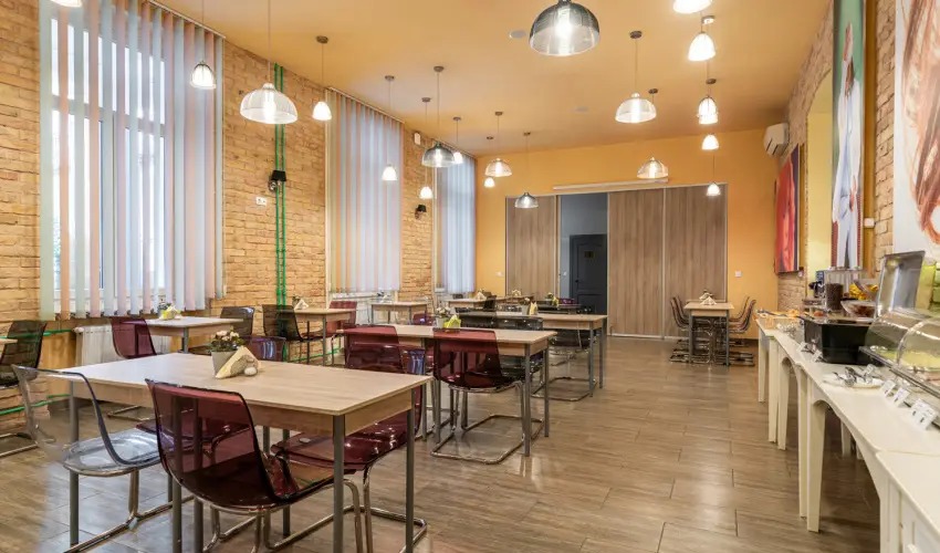 Full Moon Budapest - Kedvezmnyes r csaldok rszreak