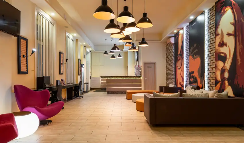 Full Moon Budapest - Kedvezmnyes r csaldok rszreak