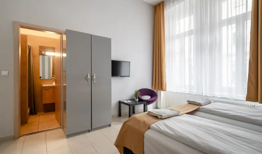 Full Moon Budapest - Kedvezmnyes r csaldok rszreak