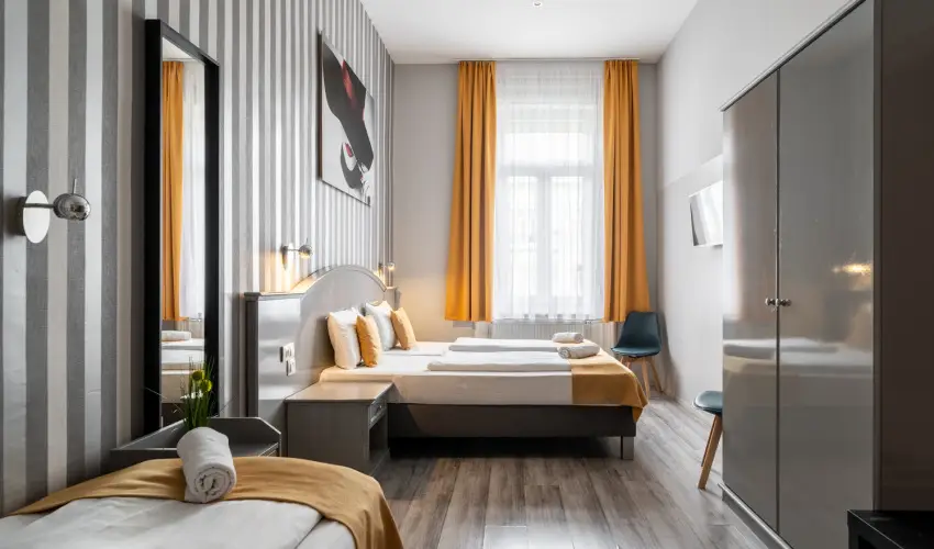 Full Moon Budapest - Kedvezmnyes r csaldok rszreak