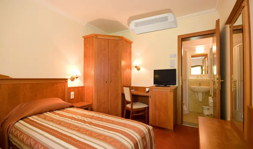 Gerby Kria Hotel s Lovasudvar Lajosmizse - Kedvezmnyes r csaldok rszreak (1 jtl)