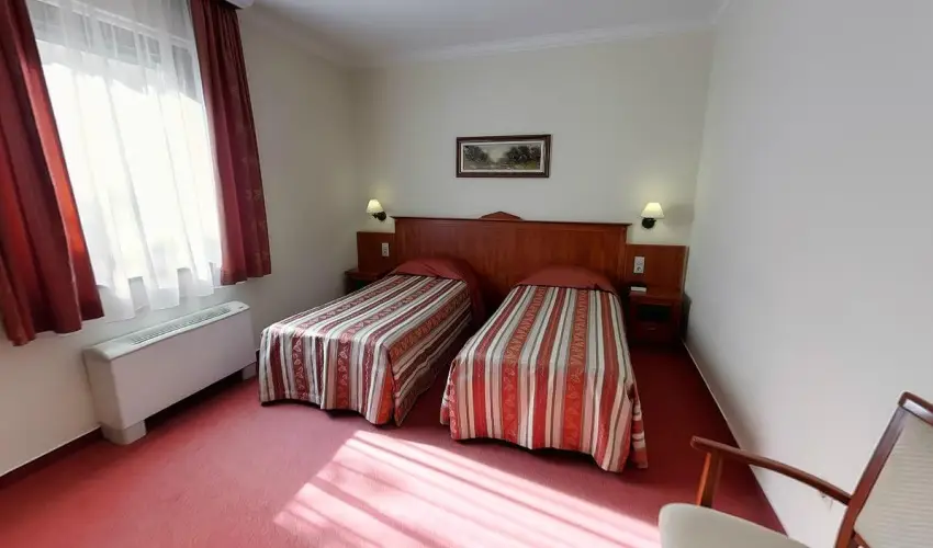 Gerby Kria Hotel s Lovasudvar Lajosmizse - Kedvezmnyes r csaldok rszreak (1 jtl)