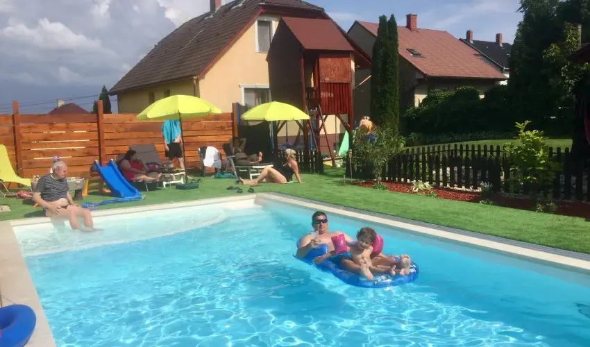 Mese Panzi Zalakaros - Szenzcis kikapcsolds Zalakaroson