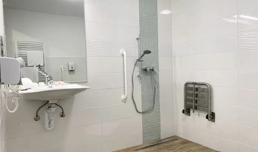 Mese Panzi Zalakaros - Szenzcis kikapcsolds Zalakaroson