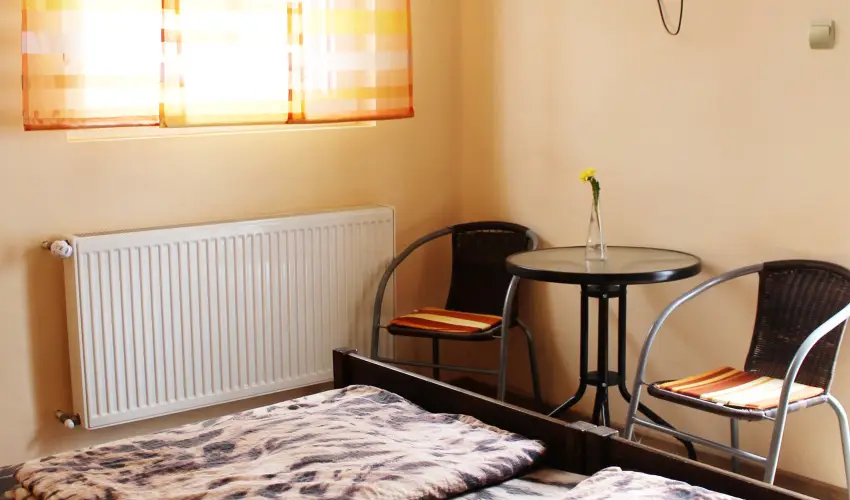 Gesztenys Vendghz Gyula - Kedvezmnyes r csaldok rszreak (1 jtl)