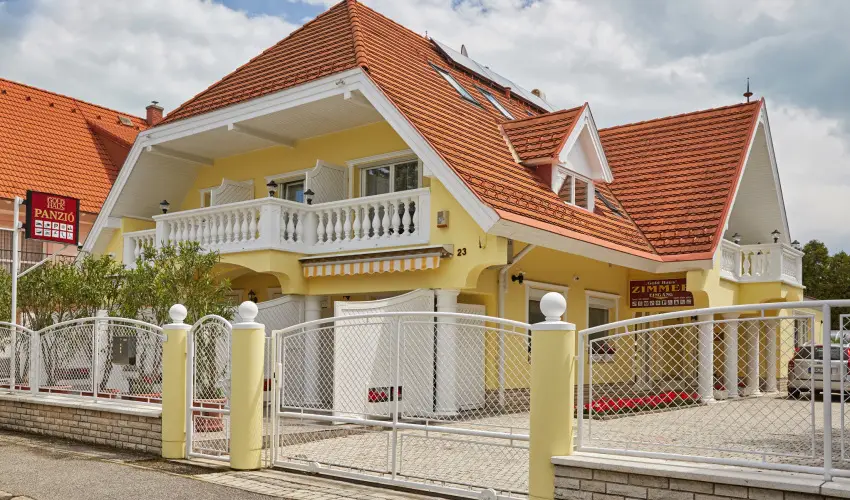 Gold Haus Panzi Balatonfred - Kedvezmnyes r csaldok rszreak reggelis elltssal (1 jtl)